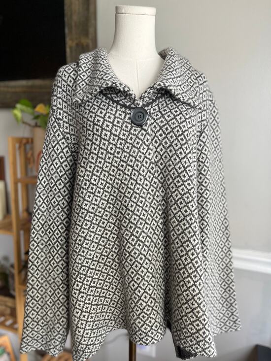 JM Collection Sweaters - Vintage Y2K Cardigan Sweater Gray White Collared Knit Size 2X